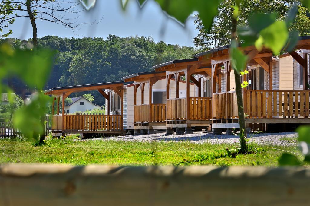 Kamp Slapic Hotel Duga Resa Quarto foto